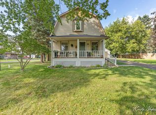 49 N 2nd St NW, Kent City, MI 49330
