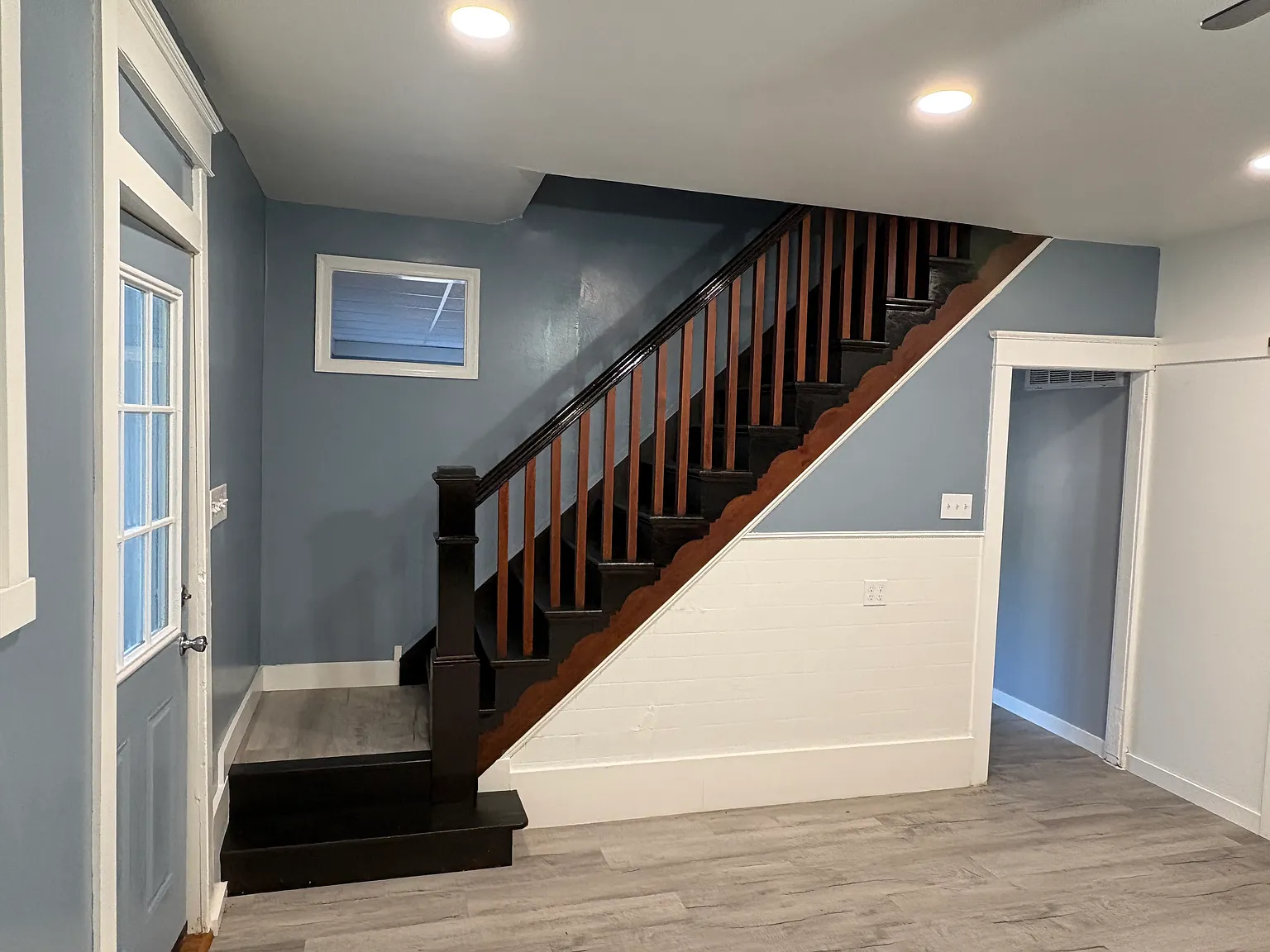 3 bed, 1300 sqft, $1,500 — Photo 3