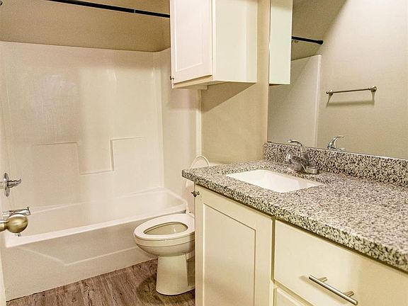 2nd image of 3404 25th St #15213653
