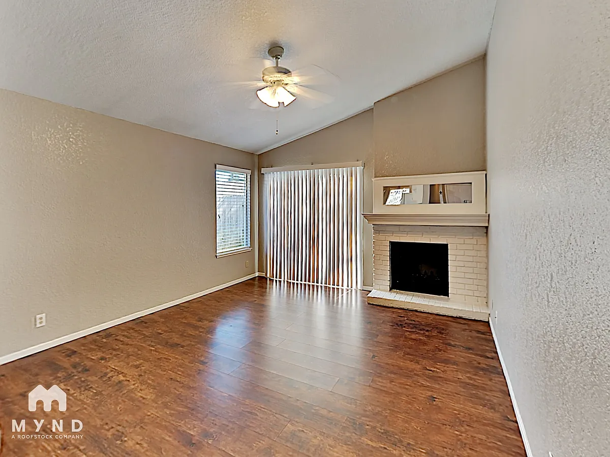 Building Photo - 4430 Sunrise Ct