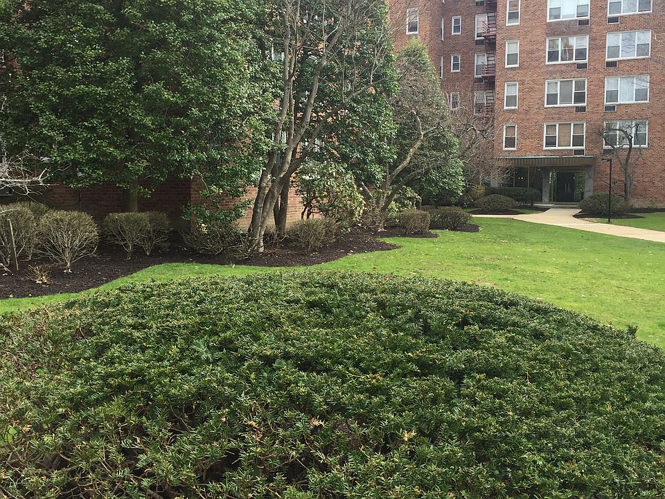 2nd image of 120 Dehaven Dr APT 531