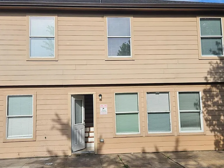 3103 Barkers Crossing Ave — Photo 36