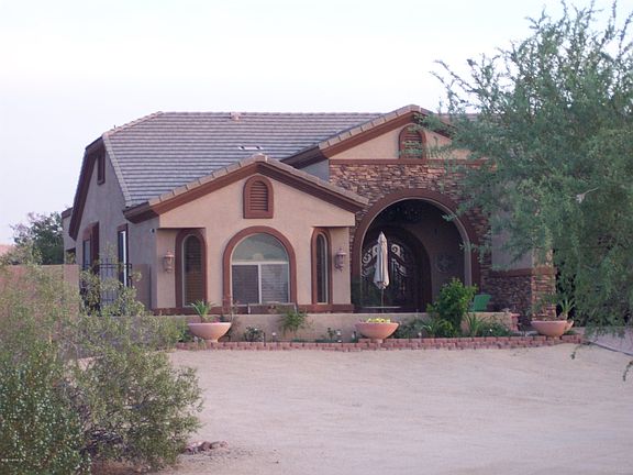 3rd image of 9379 W El Cortez Pl