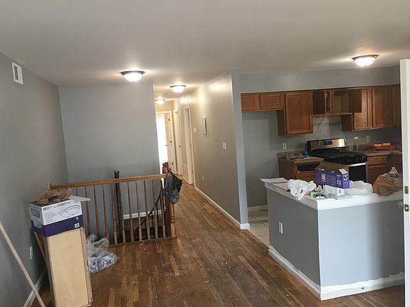 2nd image of 63 Seymour Ave #1