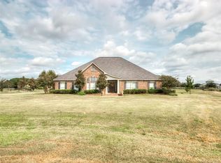108 Bienville Dr, Bossier City, LA 71111