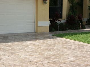 22008 Aqua Ct, Boca Raton, FL 33428