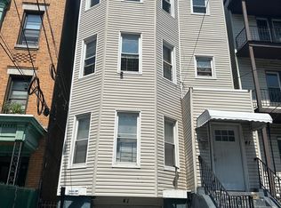 41 Victor St FLOOR 3, Yonkers, NY 10701