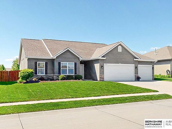 2nd image of 7906 S 193rd St