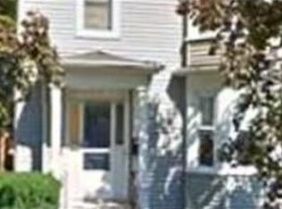 53 Whiting St, Lynn, MA 01902