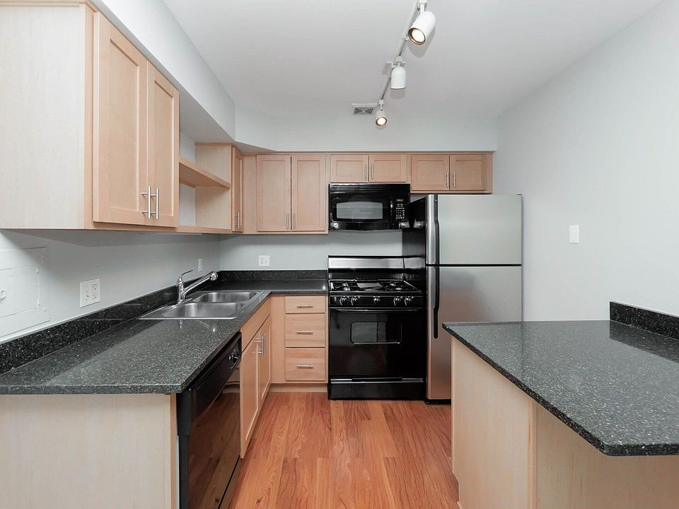 1st image of 1340 W Morse Ave #2-0512