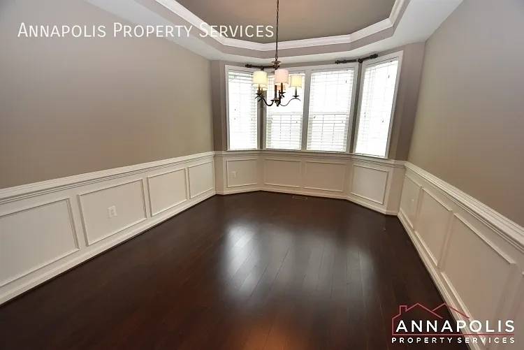 402 Saint Martins Choice Ln — Photo 6