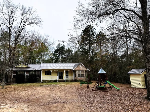 59 Blue Moon Dr, Hattiesburg, MS 39401