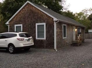 493 Montauk Hwy, East Moriches, NY 11940