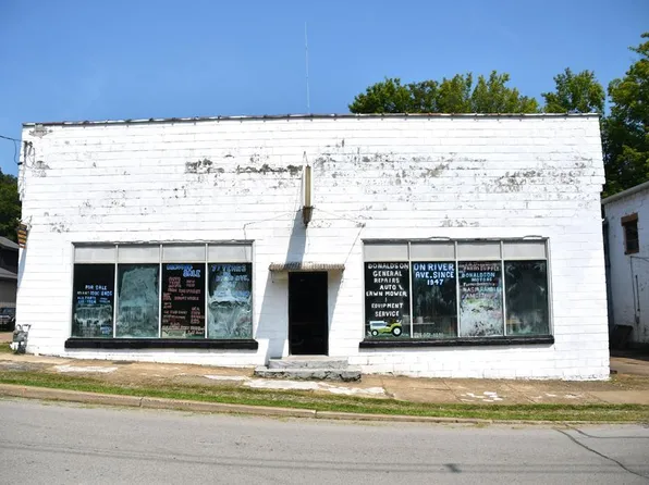 714 River Ave, Emlenton, PA 16373