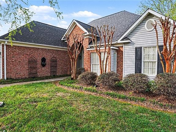 2nd image of 237 Harmon Ridge Ln
