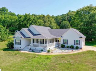 101 Crimson Leaf Ln, Liberty, SC 29657