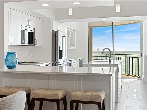 4th image of 980 Cape Marco DR #805