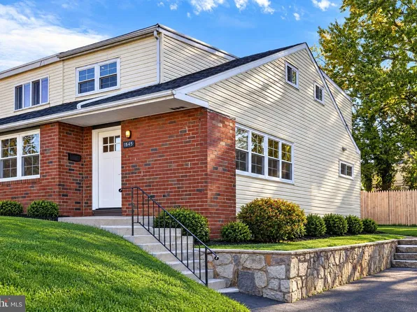 1545 Arline Ave, Abington, PA 19001
