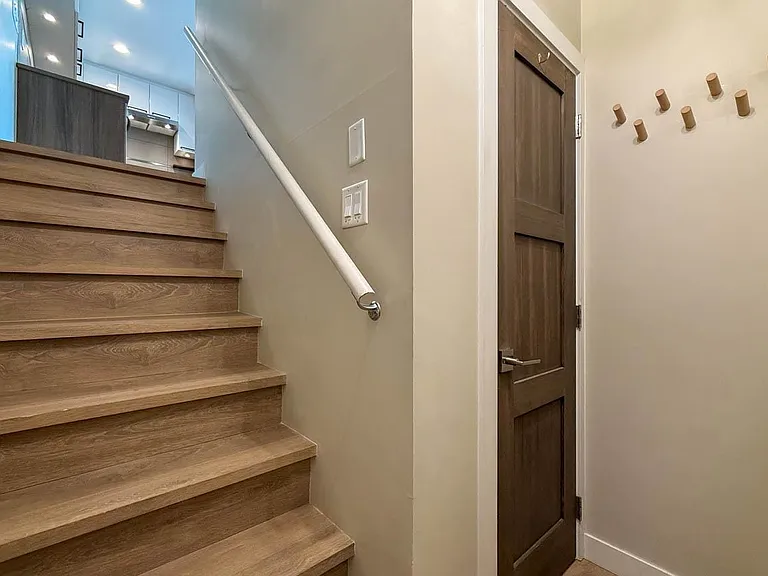 9350 University High St #405 — Photo 5