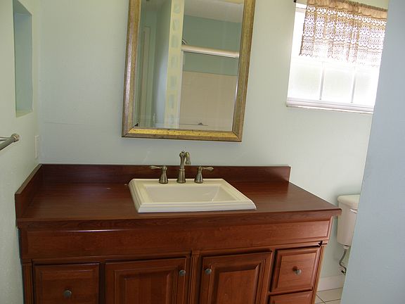 5th image of 7808 Doral Dr