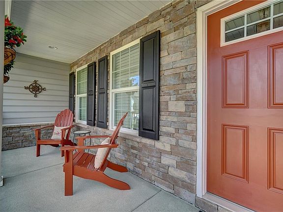 4th image of 724 Appalachian Ct