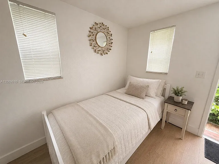 1222 Pizarro St #2 — Photo 3