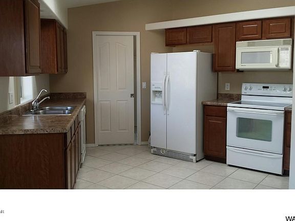 5th image of 1221 Madera Dr