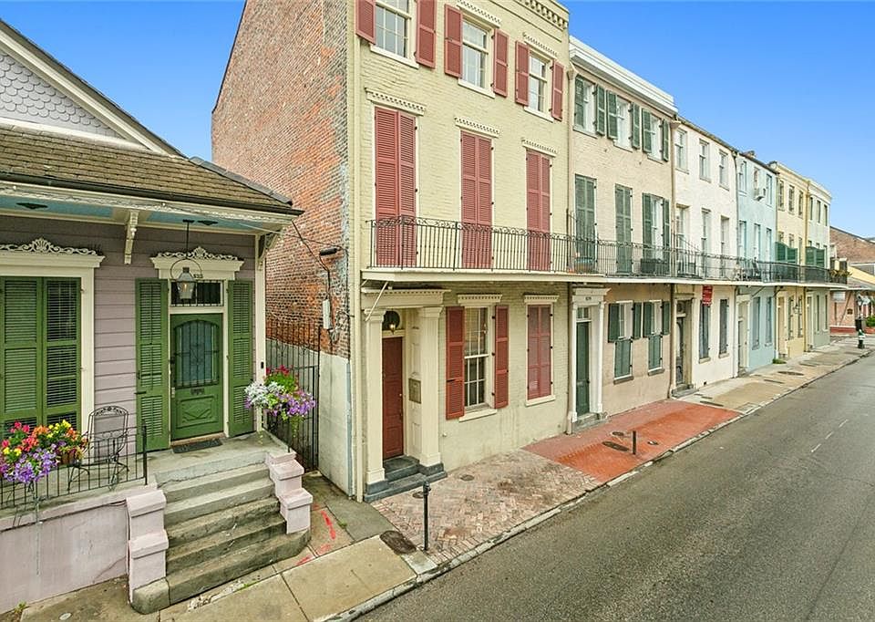 1st image of 827 Burgundy St APT E