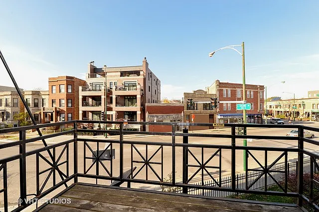 3765 N Racine Ave #C — Photo 10