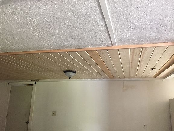 4th image of 1361 Giannas Ct