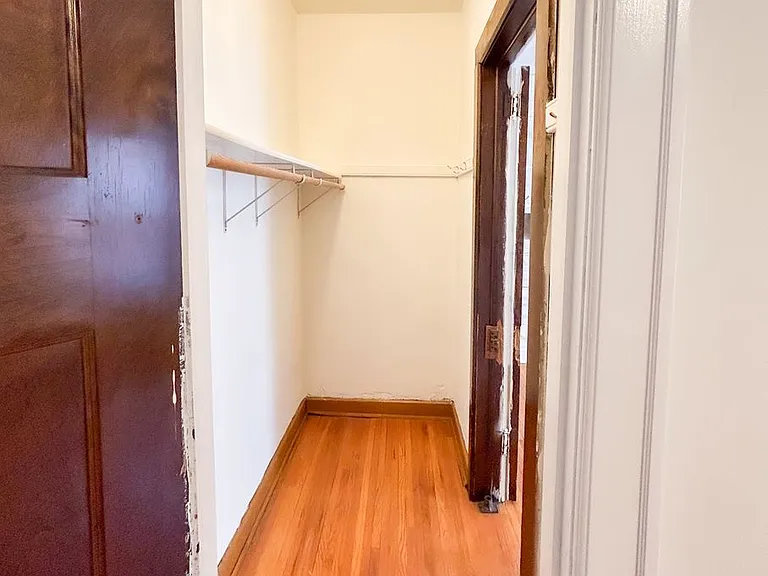 1619 Lagoon Ave — Photo 4