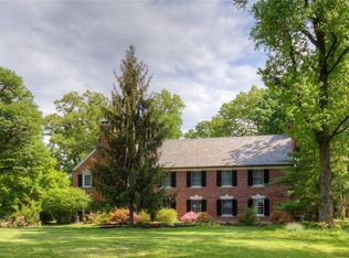 23 Logan Rd, Alton, IL 62002