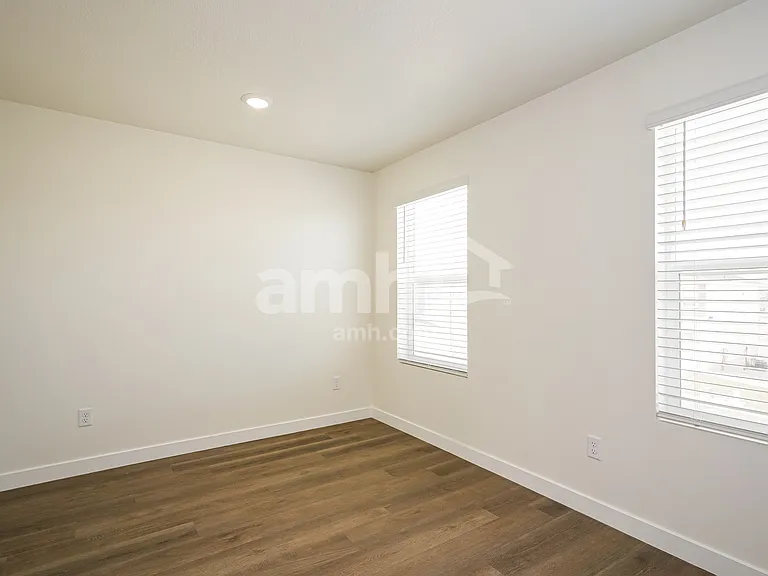 1252 S Brixton Ave — Photo 16