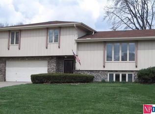 13016 Southdale Dr, Omaha, NE 68137