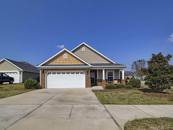 2nd image of 102 Burgundy Ct