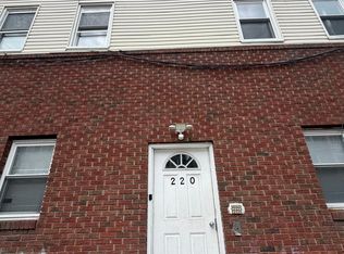 220 3rd St APT 3, Elizabethport, NJ 07206