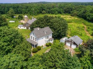 228 East Rd, Tiverton, RI 02878