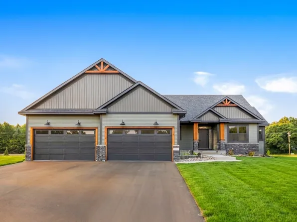 883 174th Ave NE, Ham Lake, MN 55304