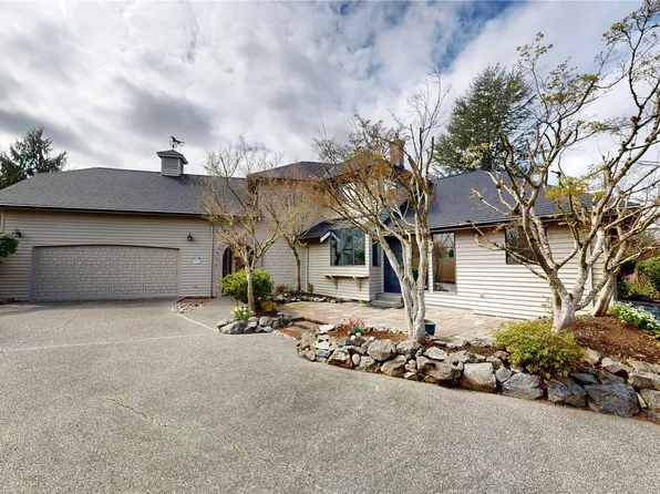 627 N Waugh Road, Mount Vernon, WA 98273