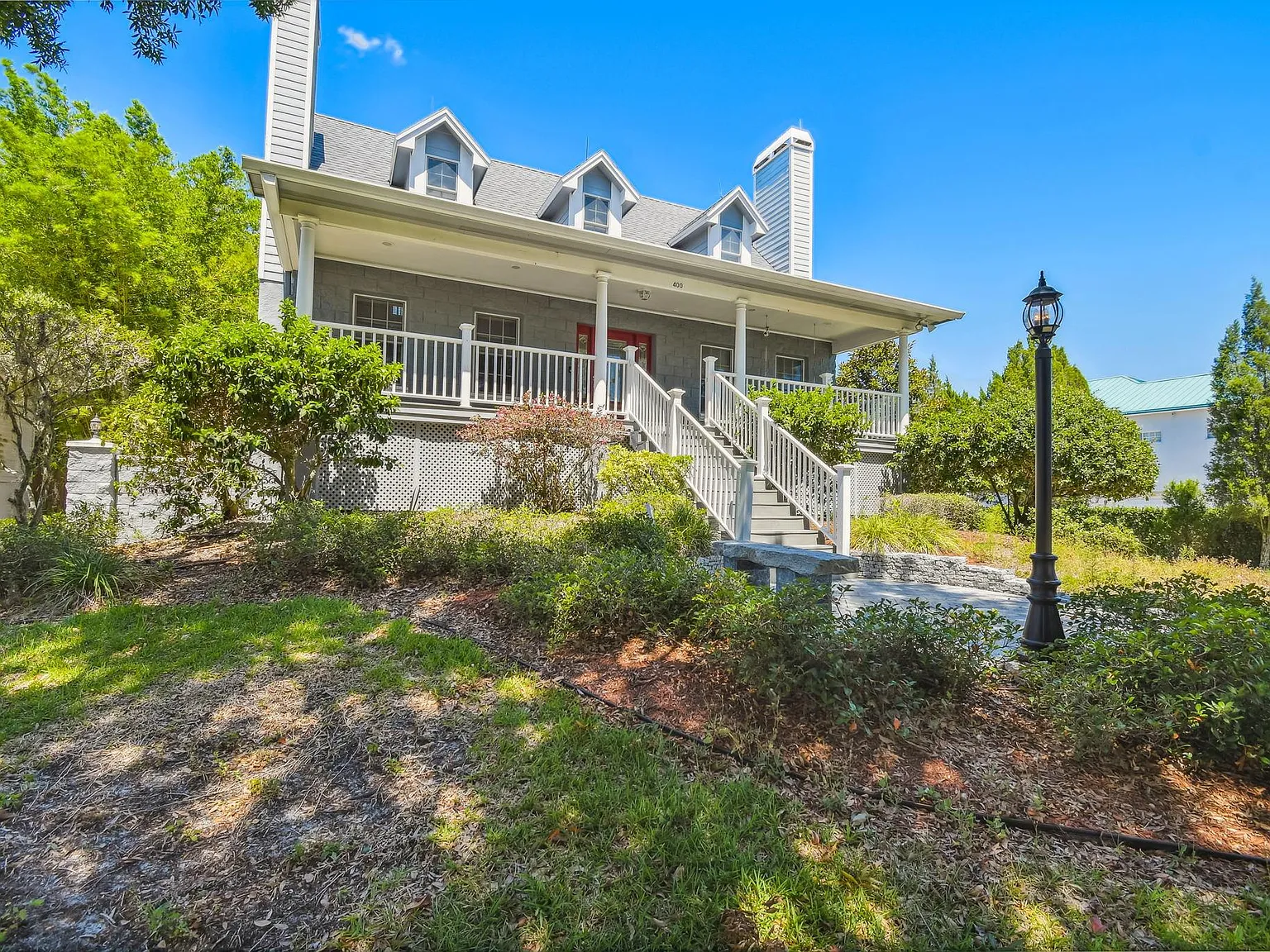 3 bed, 2.5 bath, 2054 sqft, $3,850 — Photo 1