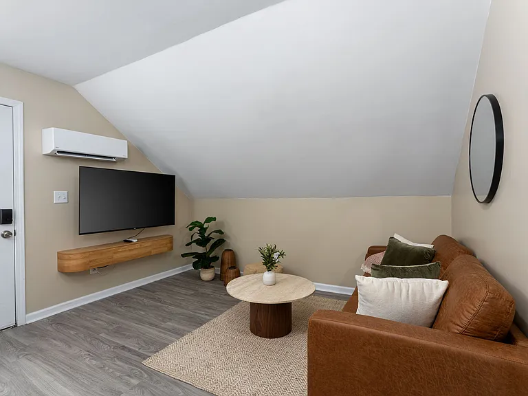 1015 Rankin St #2 — Photo 10