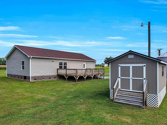 3rd image of 1088 Stewart Rd