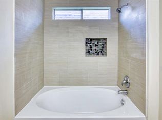 12519 Fox Trace Ln, Houston, TX 77066