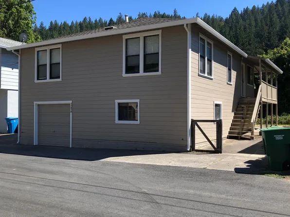 17878 Orchard Ave, Guerneville, CA 95446