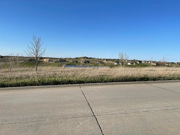 3rd image of 22984 Cimarron Dr
