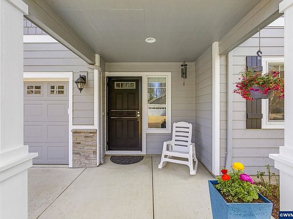 4th image of 2418 Equestrian Loop S