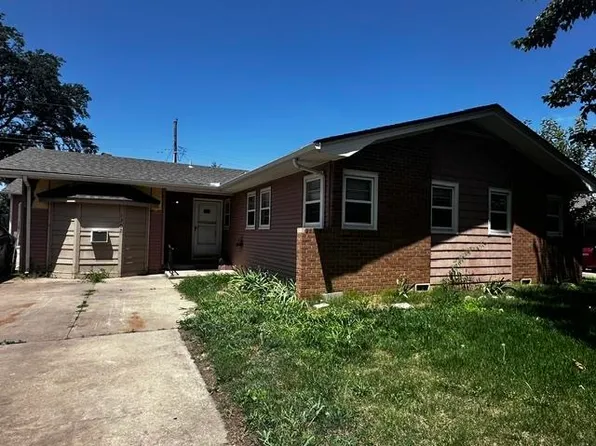 1302 W Casado St, Wichita, KS 67217