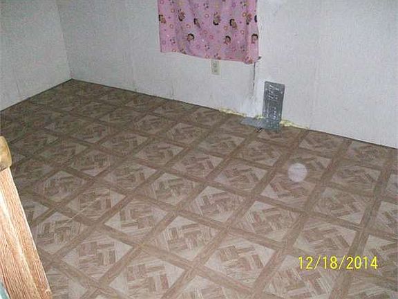 4th image of 11482 4th St