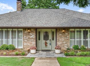 704 Robin Dr, Rockwall, TX 75087