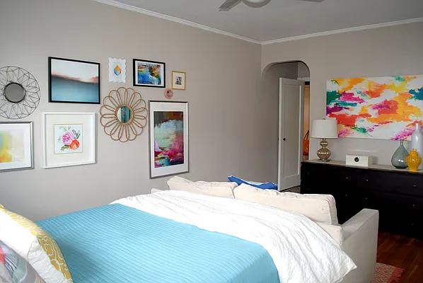 Sold by Landmarc Group | media 35